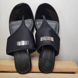 Kenneth Cole Reaction Black Platform Sandals - Size 9M